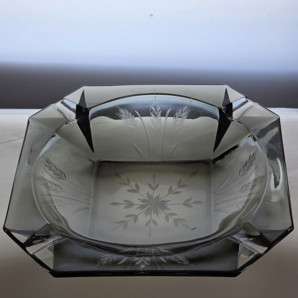 Elegant Gray Glass Decorative Bowl